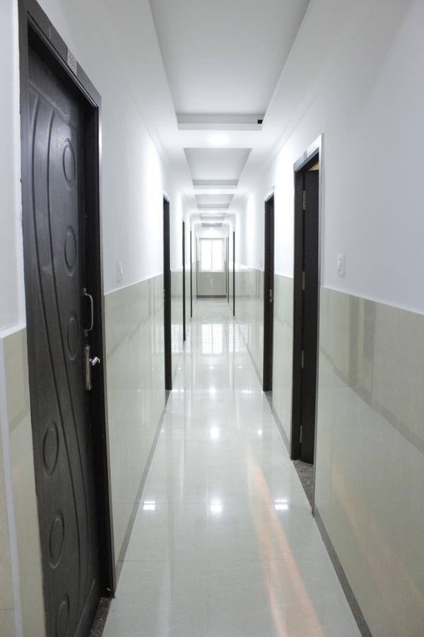 Shs Grand Park Hotel Kojambuttúr Kültér fotó