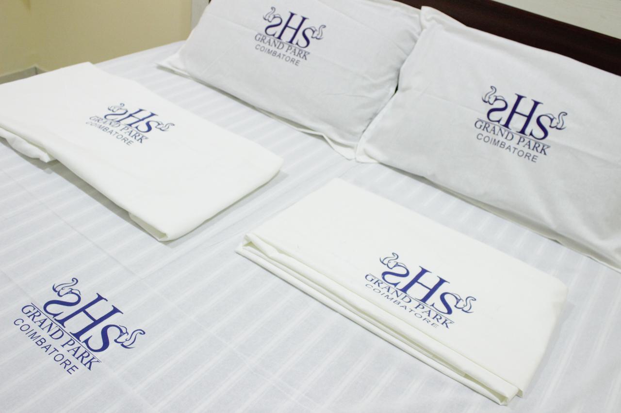 Shs Grand Park Hotel Kojambuttúr Kültér fotó