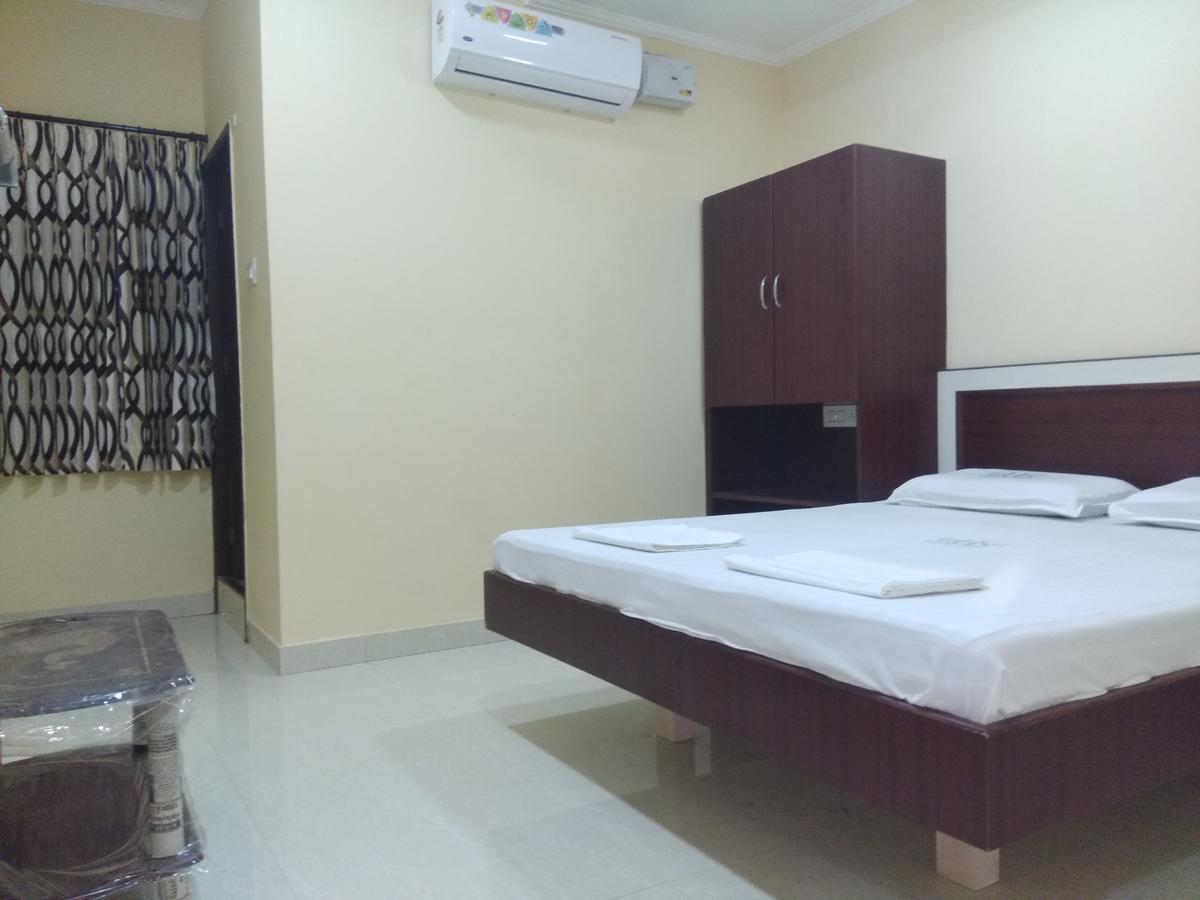 Shs Grand Park Hotel Kojambuttúr Kültér fotó