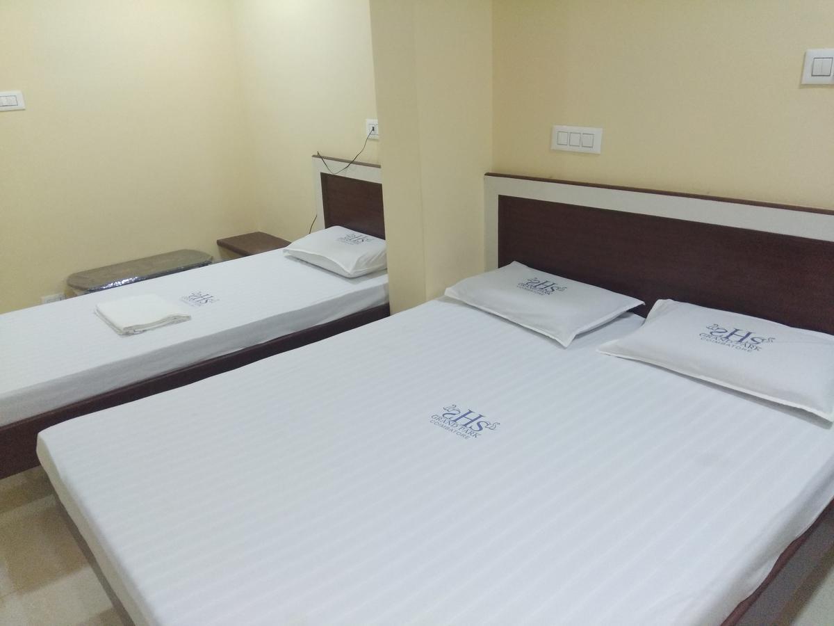 Shs Grand Park Hotel Kojambuttúr Kültér fotó