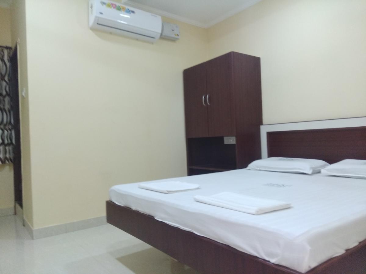 Shs Grand Park Hotel Kojambuttúr Kültér fotó
